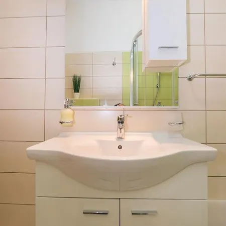 Marija Apartamento Marina (Bossoglina)