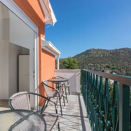 Marija Apartamento Marina (Bossoglina)
